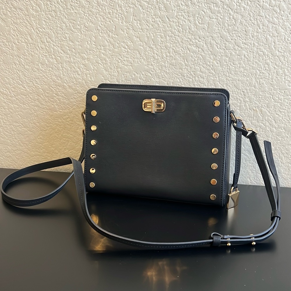 black michael kors crossbody